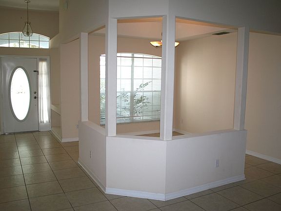 Entry - Dining Room
