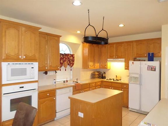 2nd image of 4505 Enchanted Bay Blvd