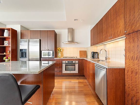 2nd image of 3570 S River Pkwy Unit 603