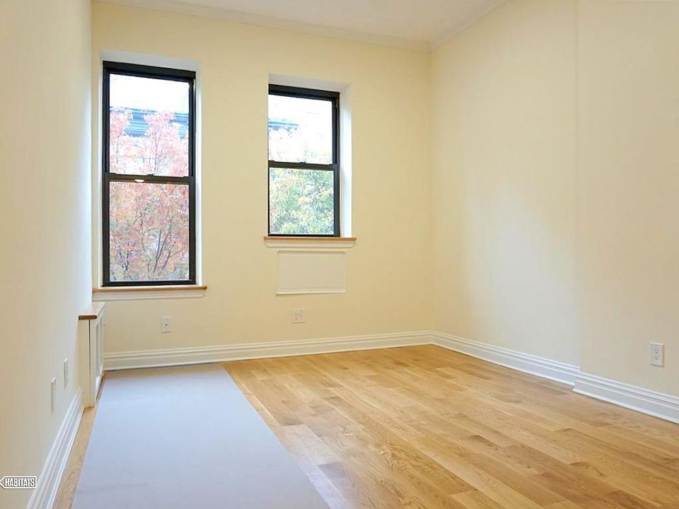 2nd image of 33 W 87th St APT 3a