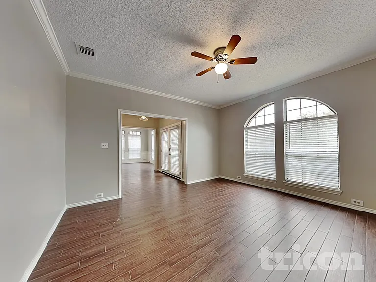 2115 Fawn Ridge Trl — Photo 21
