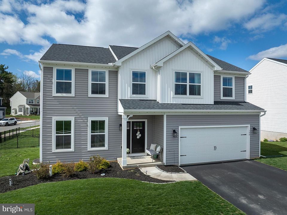 1st image of 148 Thornwood Ln