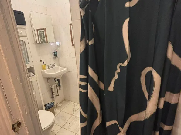 1545 Pacific Street image 9 of 9