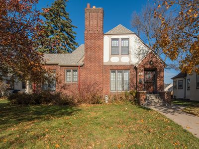 2808 Victory Memorial Dr, Minneapolis, MN, 55412