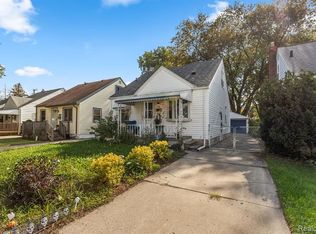 1818 E Goulson Ave, Hazel Park, MI