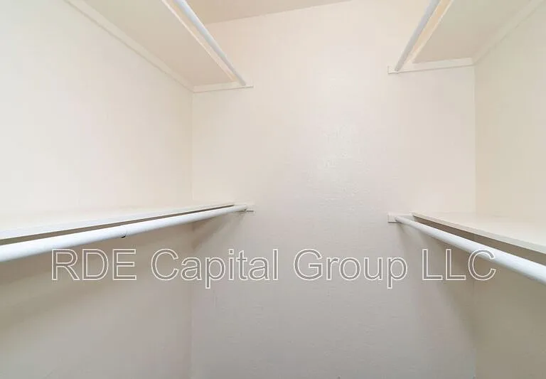 8045 W Elizabeth Ln #223 — Photo 15