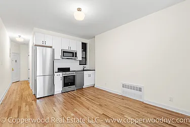 1592 First Avenue, #2A