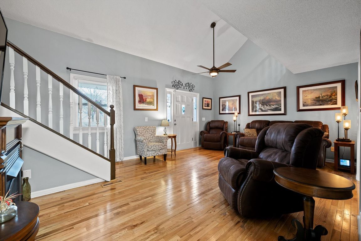 next background image