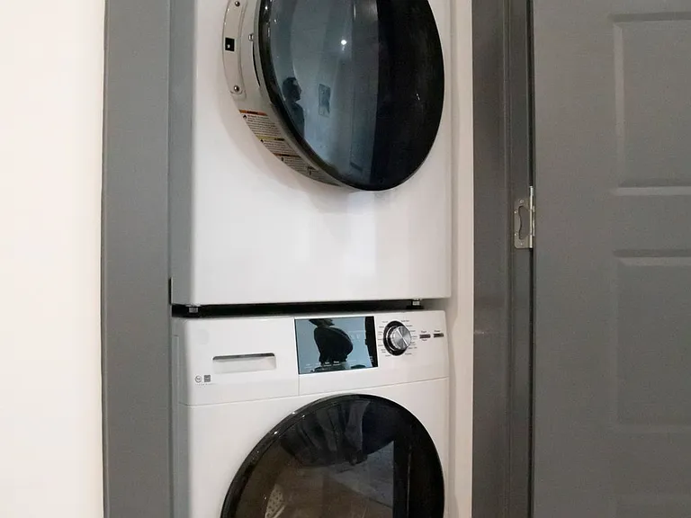 Washer/Dryer