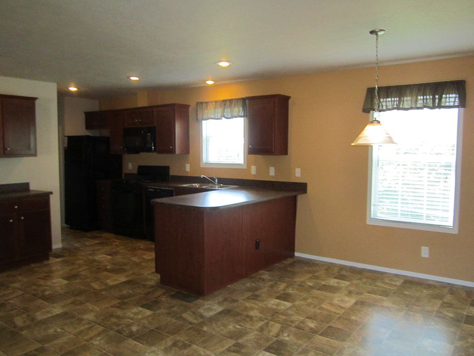 2nd image of 10450-6 Mile Rd Lot 90