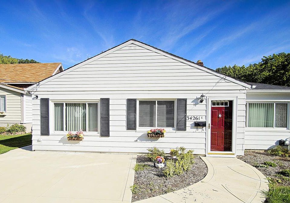 1st image of 34261 Beach Park Ave