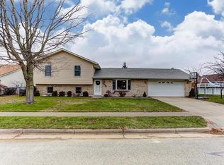 2598 Tennessee Dr, Xenia, OH 45385