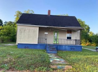 215 Washington St, Clinton, SC 29325