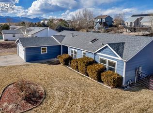 9364 Summer Meadows Dr, Colorado Springs, CO 80925