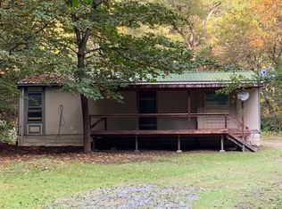 990 Round Prairie Rd, Wilderville, OR 97543