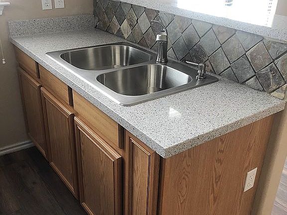4th image of 1823 El Monte Blvd #1