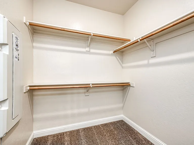 4129 Alamos Ave — Photo 30