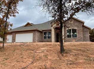 3366 Sandstone Point, Guthrie, OK 73044