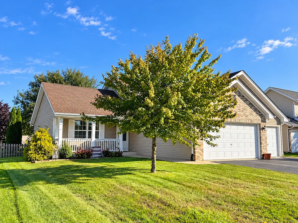 4135 Brookstone Ln