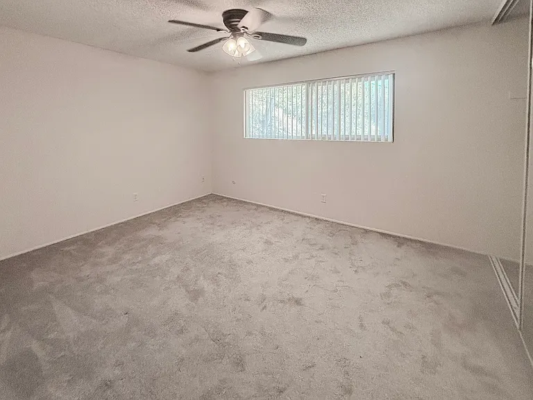 7516 Parkway Dr #1D — Photo 6