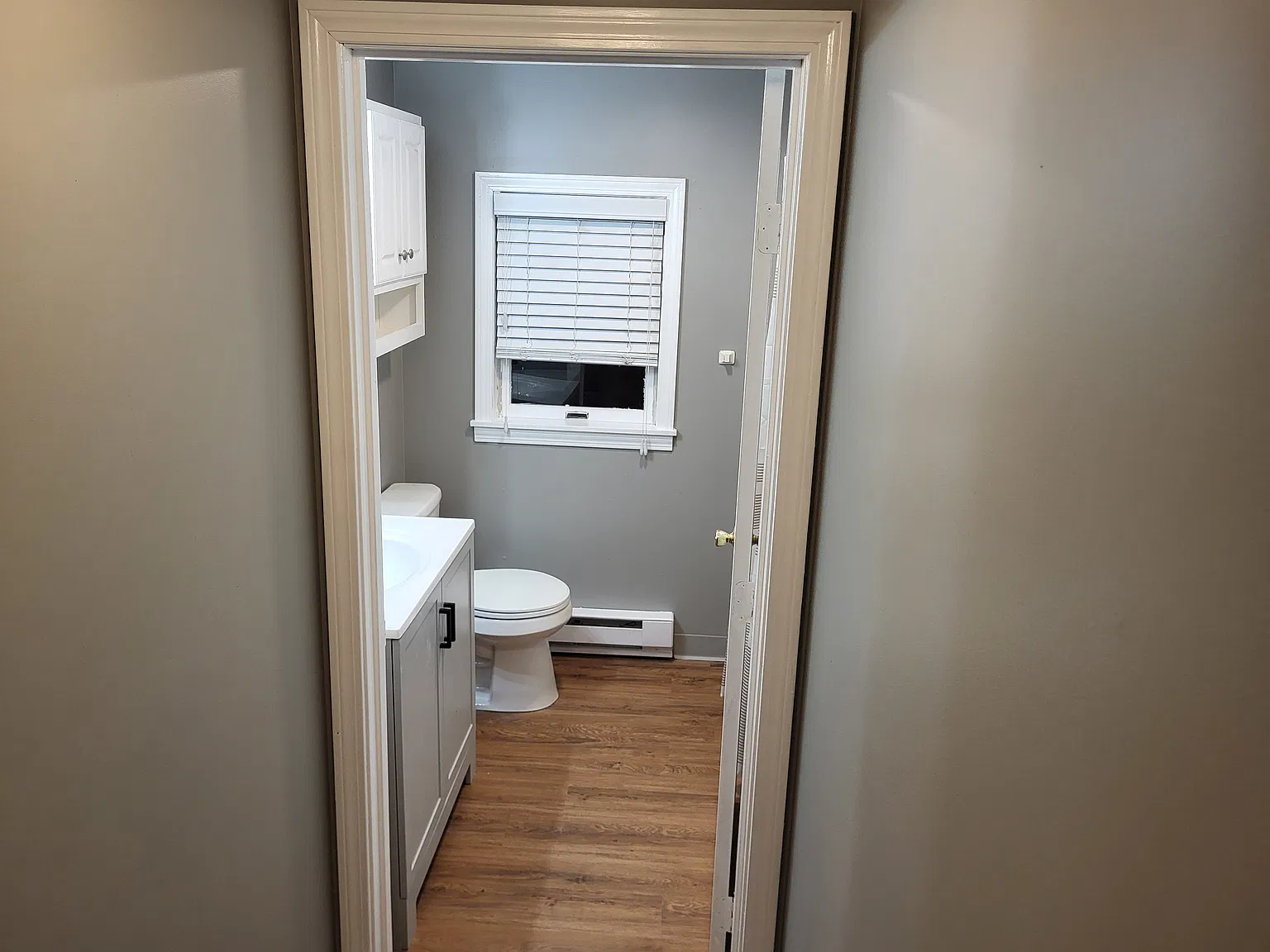 3 bed, 972 sqft, $1,700 — Photo 4