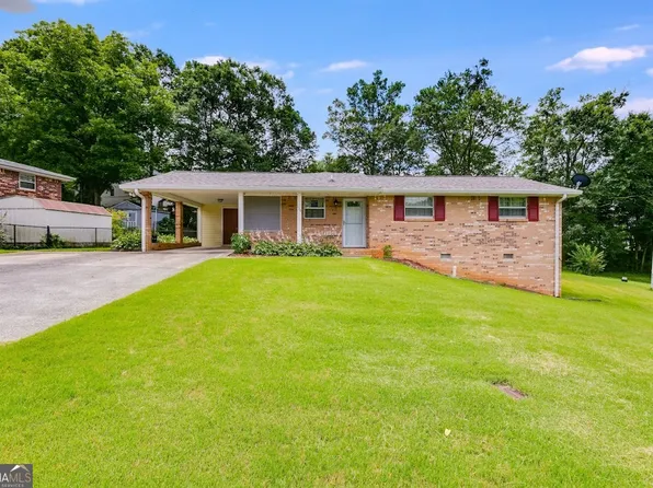 110 Kristy Ln, Carrollton, GA 30117