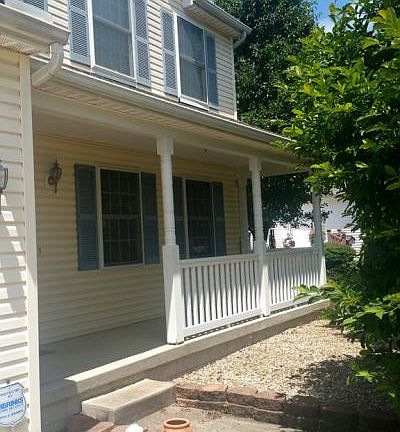 3rd image of 235 Tudor Dr