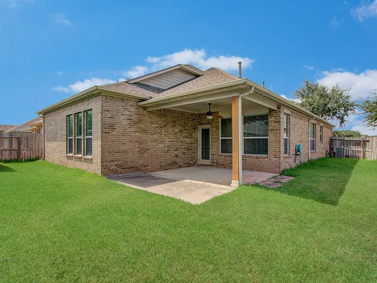 7142 Breton Bay Pass — Photo 48