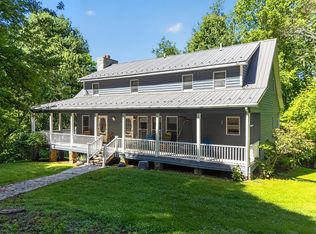 79 Rock Fence Ln, Elk Creek, VA 24326