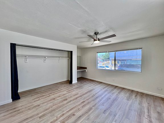 2nd image of 422 N Vine St #D