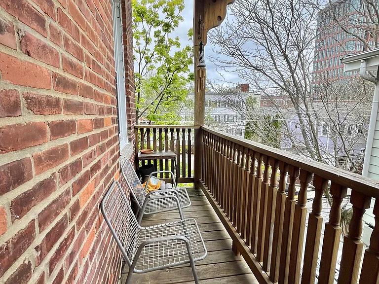 230 Hurley St #3 — Photo 6