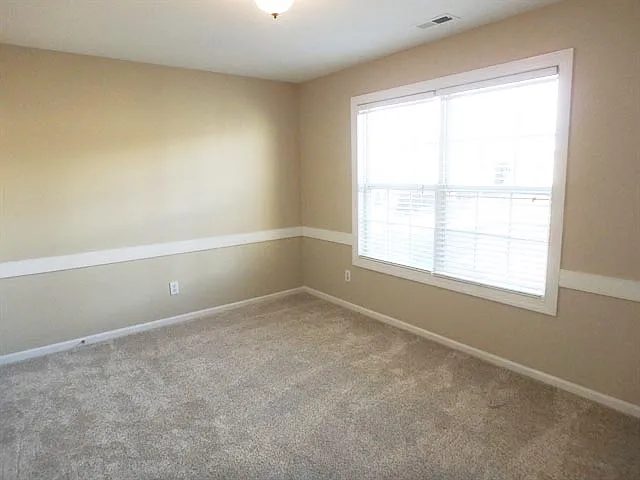 2713 Gross Ave — Photo 16