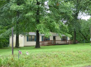 3910 N Boothe Ln, Columbia, MO 65202