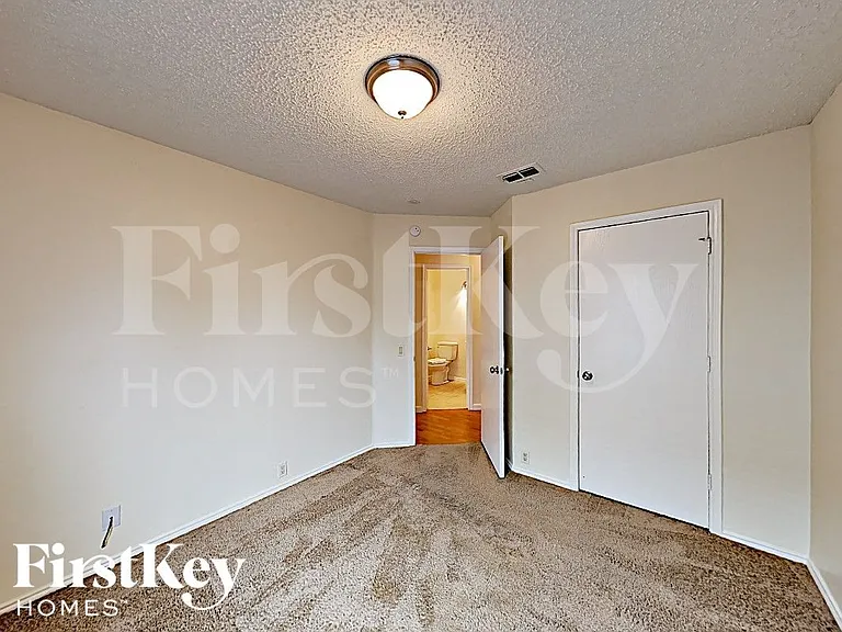 1003 Prado Real Dr — Photo 10