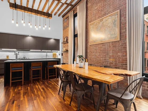 533 Leonard St #1B, Brooklyn, NY 11222