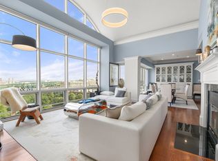 197 8th St #PENTHOUSE 230, Charlestown, MA 02129