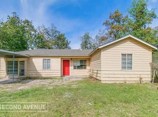 9117 Oak Knoll Ln, Houston, TX 77078