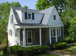 815 9th St, Donora, PA 15033