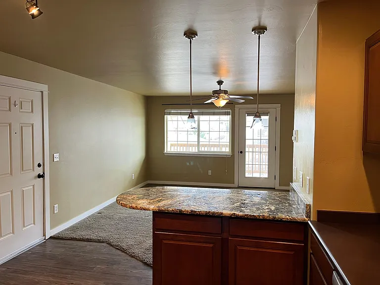 2240 E Baxter Ln #5 — Photo 5