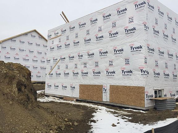 Located on 0176 in Kearney Glen in Joliet, IL