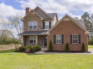 1011 Pinnacle Hills Dr, Murfreesboro, TN 37128