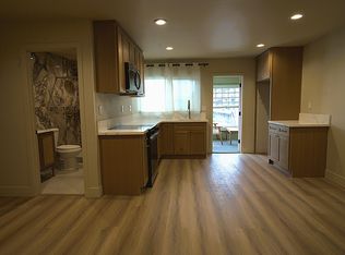 1123 E Ocean Blvd APT D, Long Beach, CA 90802