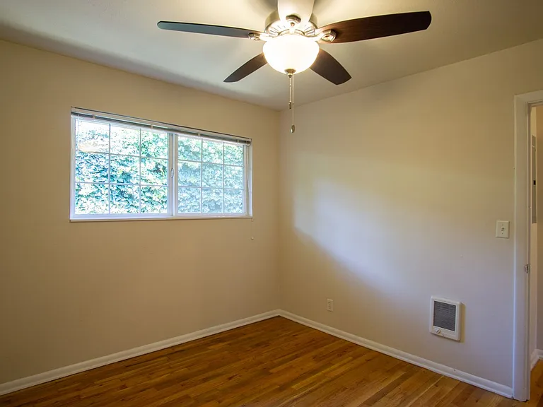 5025 S Corbett Ave #17 — Photo 7