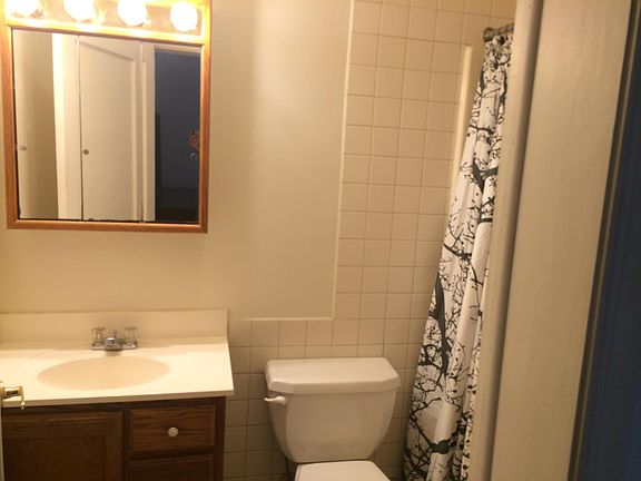 3rd image of 734 Edmondson Ave #1A