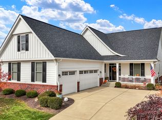 15246 Kampen Cir, Carmel, IN 46033