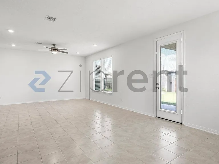 2845 Shimmer Edge Dr — Photo 8
