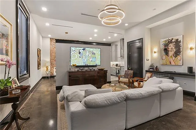 419 Carondelet St #PHB — Photo 26