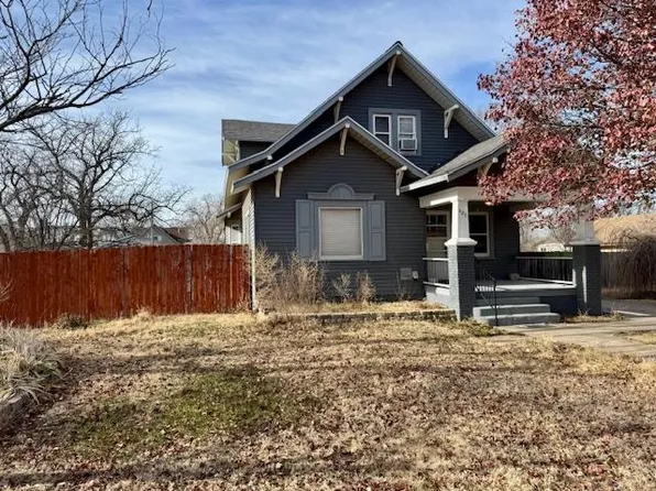 427 Grant St, Quinter, KS 67752