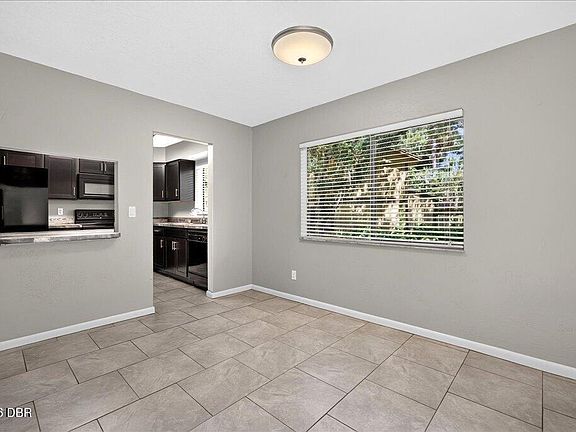 4th image of 5 Glenarbor Park