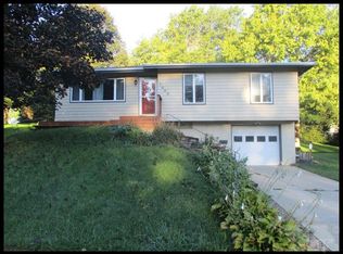 1903 Oak St, Atlantic, IA 50022